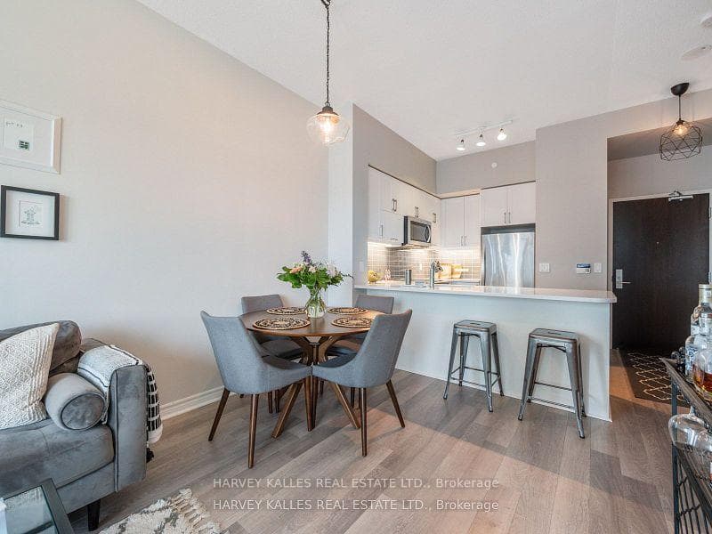 39 Annie Craig Drive Unit 1710 photo 5