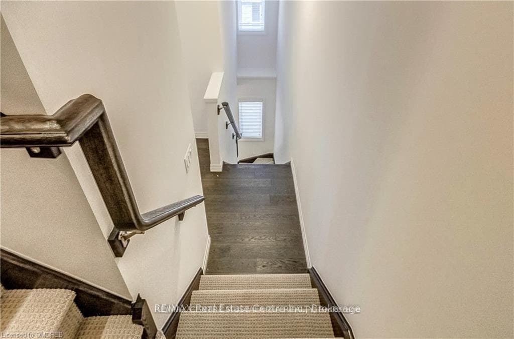 23 Dodman Crescent photo 14