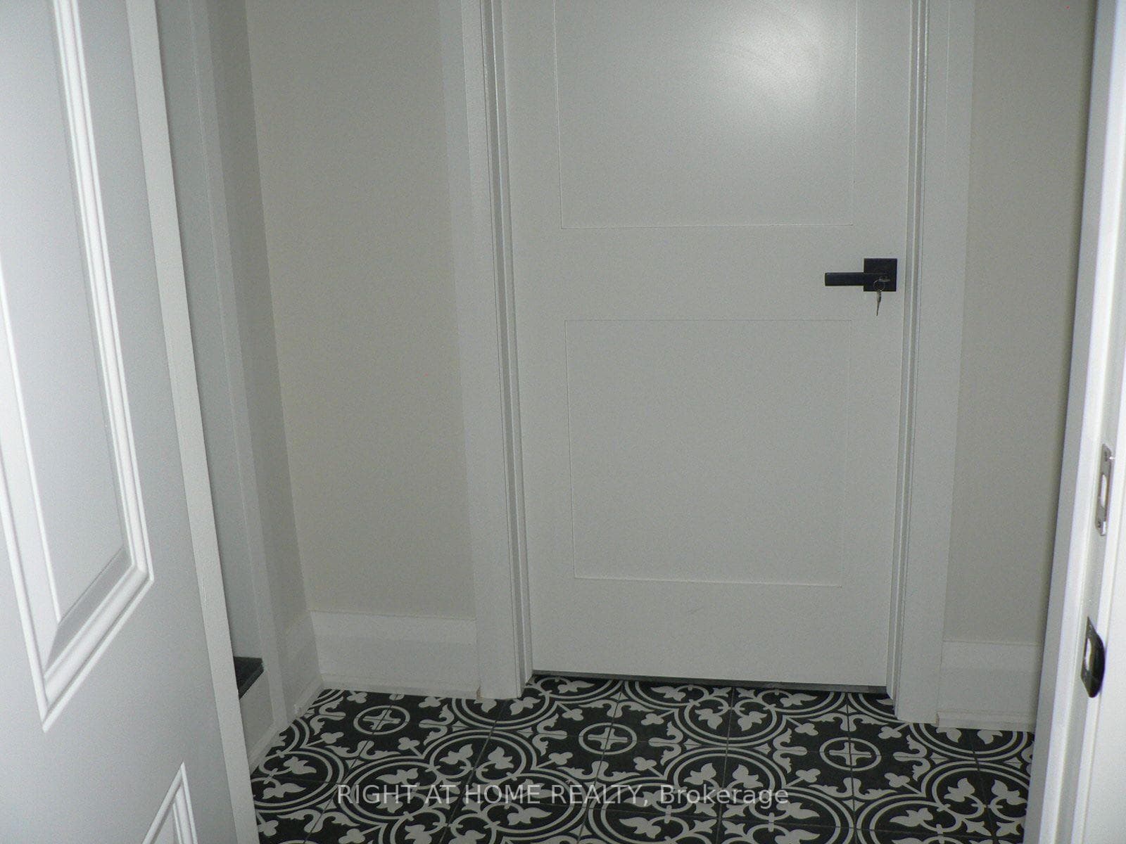13 Bell Park Street photo 13