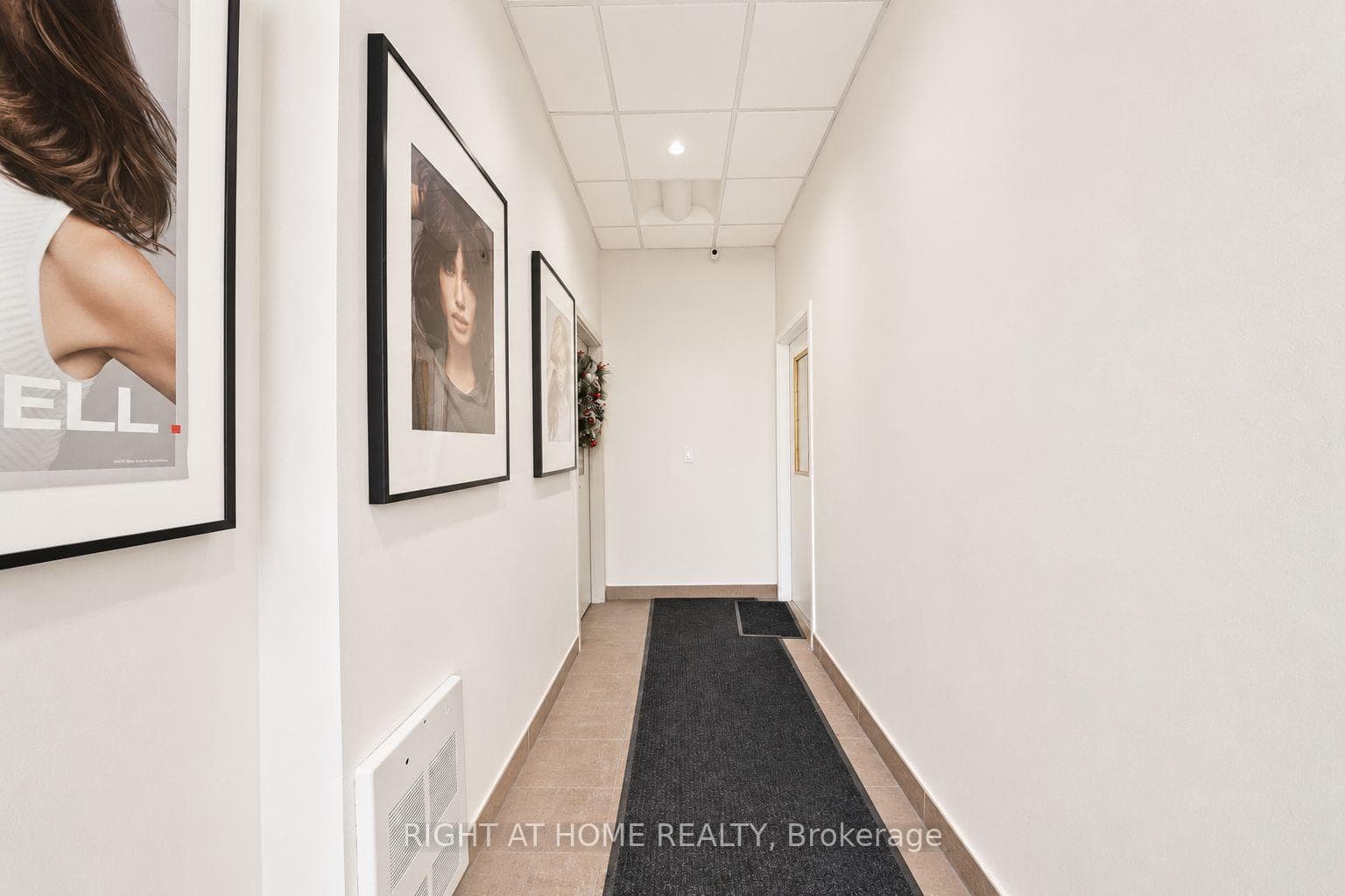 7730 Kipling Avenue Unit 3 photo 8
