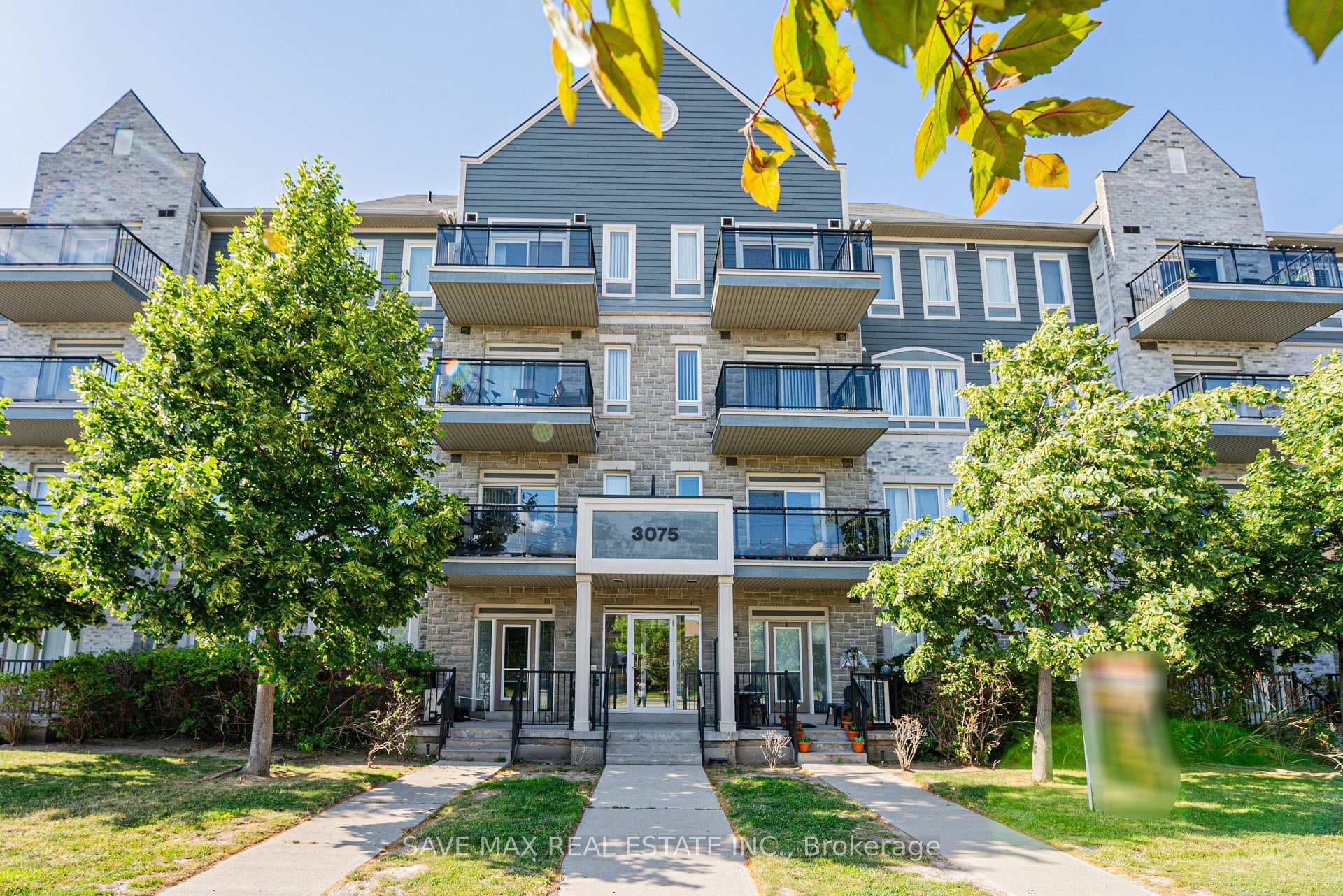 3075 THOMAS Street Unit 213 photo 4