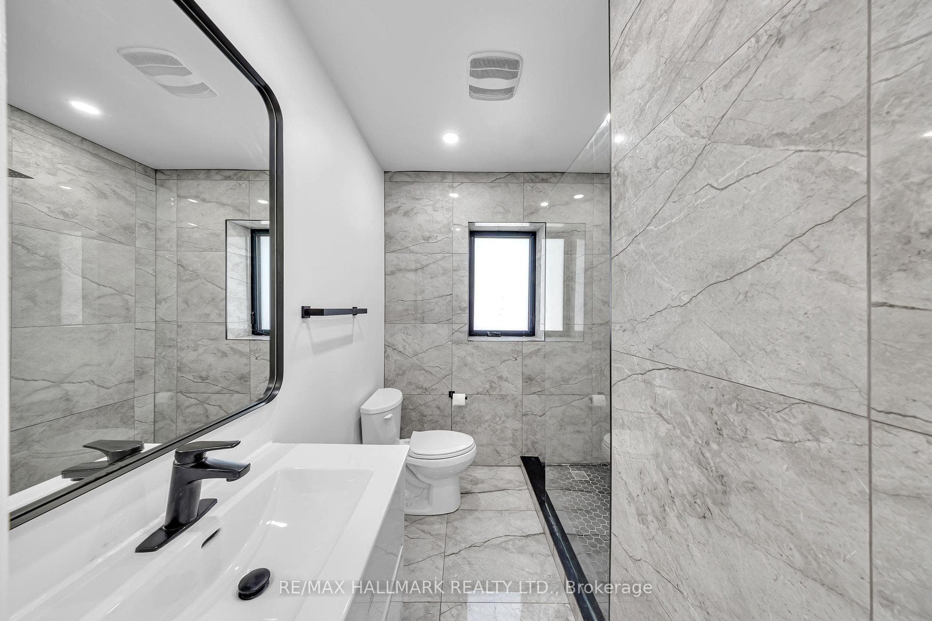 978 Midland Avenue photo 26