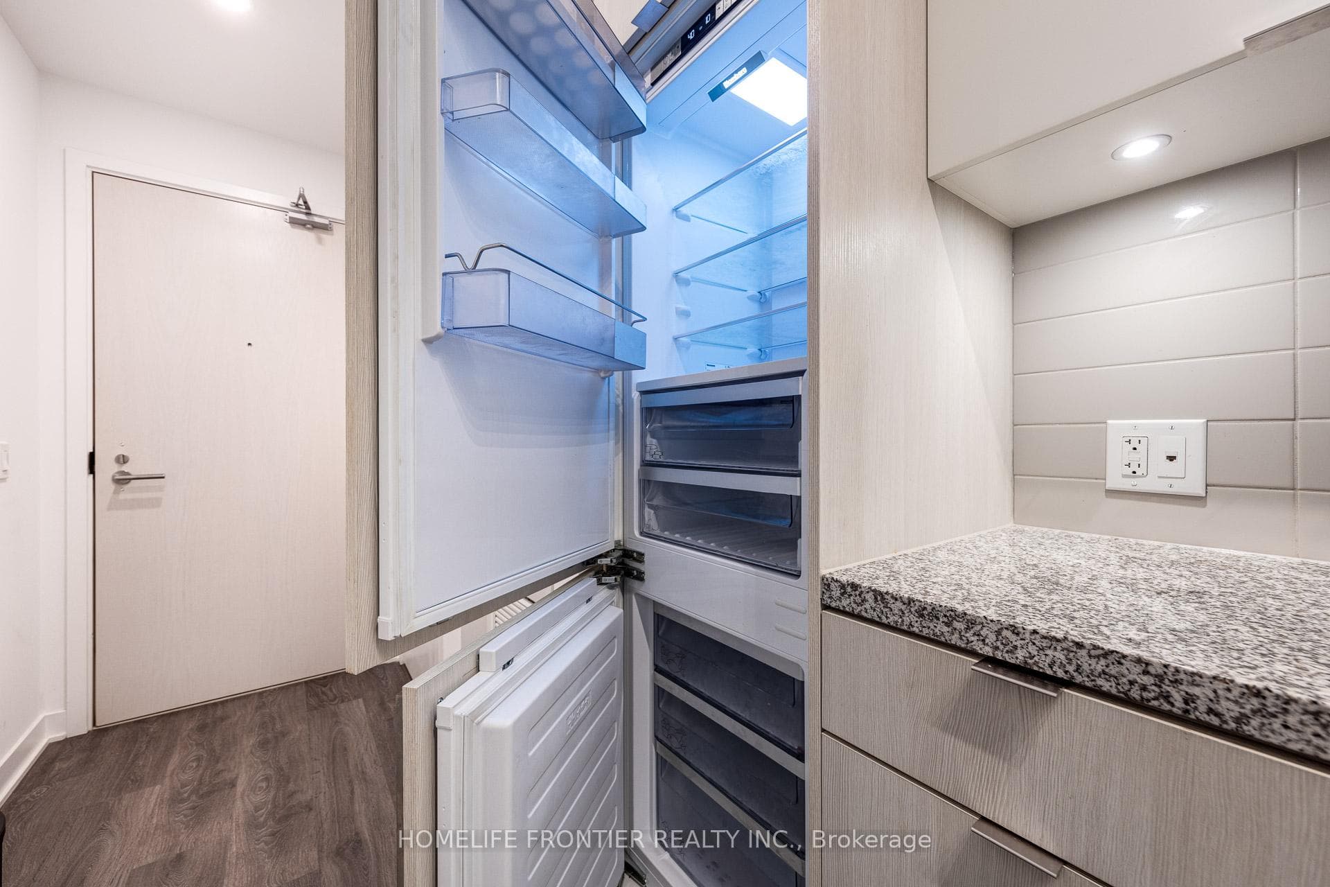 115 Blue Jays Way Unit 605 photo 10