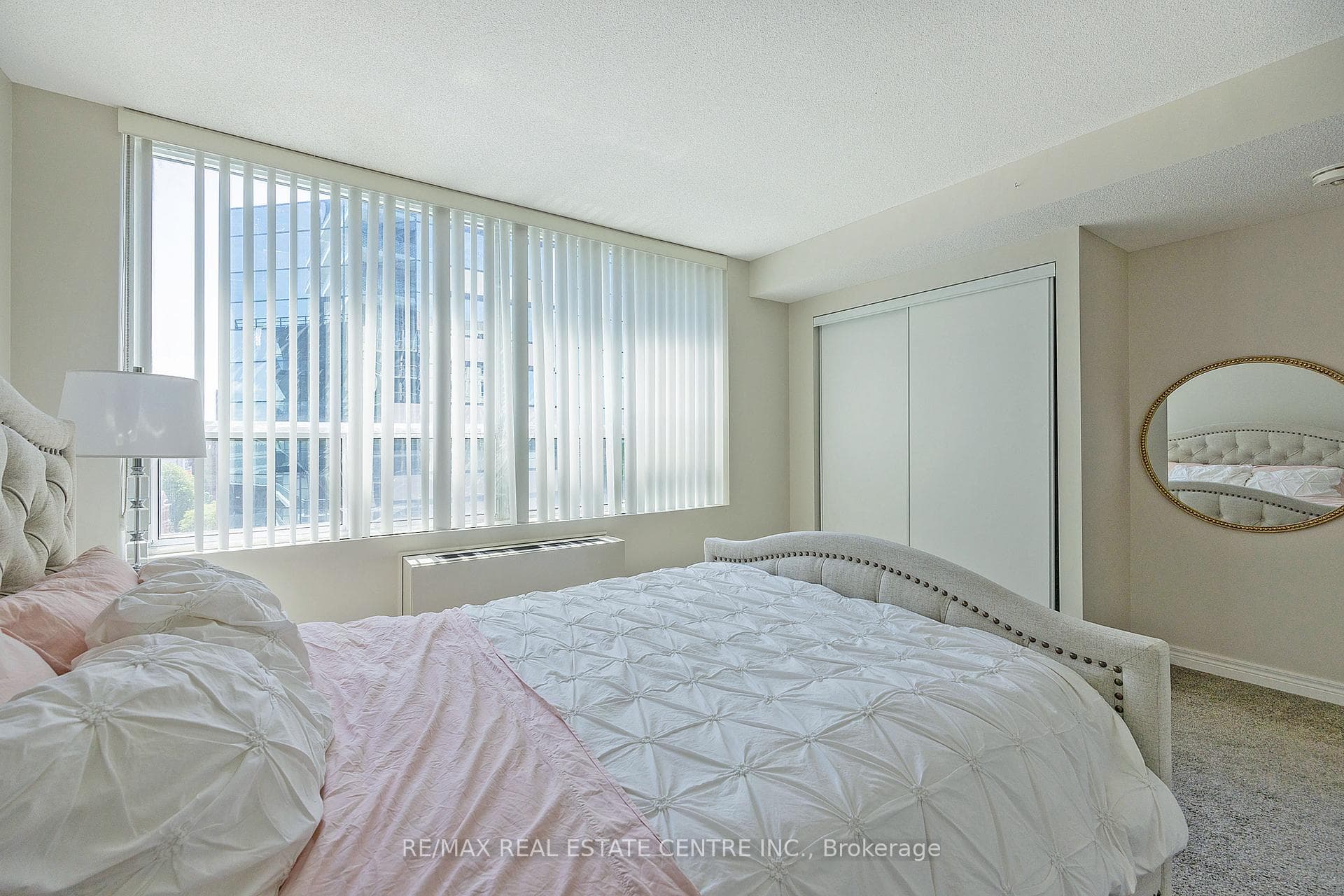 155 KENT Street Unit 1005 photo 29