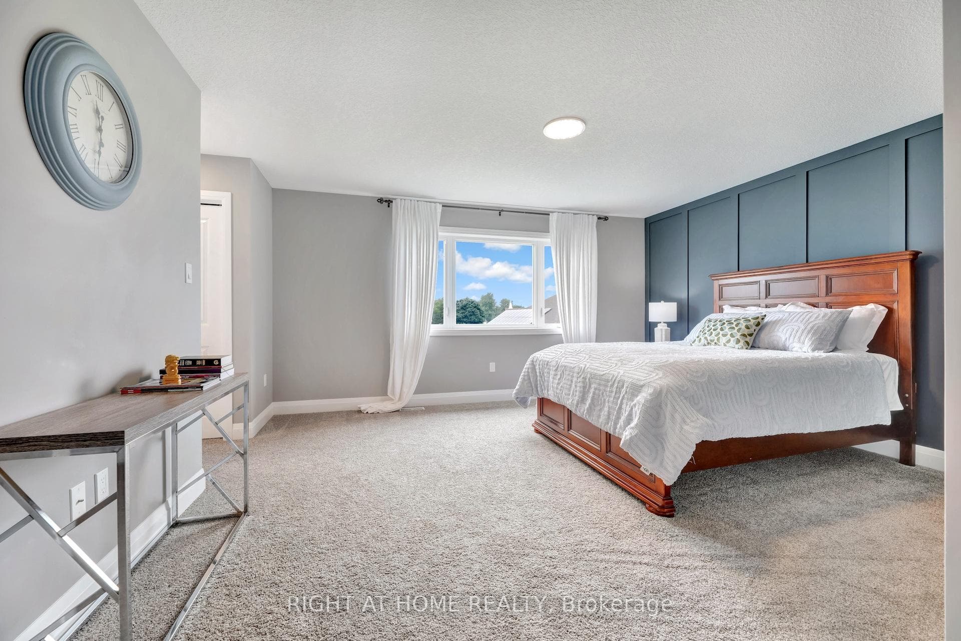 135 Stephenson Way photo 21