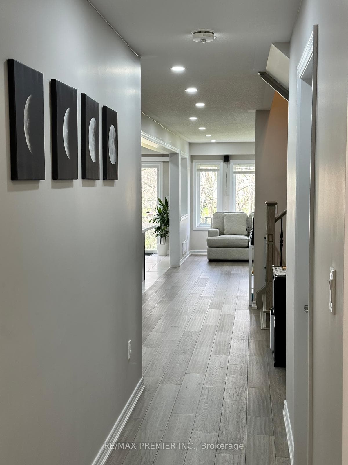 570 Linden Drive Unit 33 photo 3