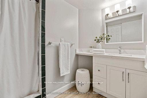 2 WESTNEY Road Unit 1109 photo 31