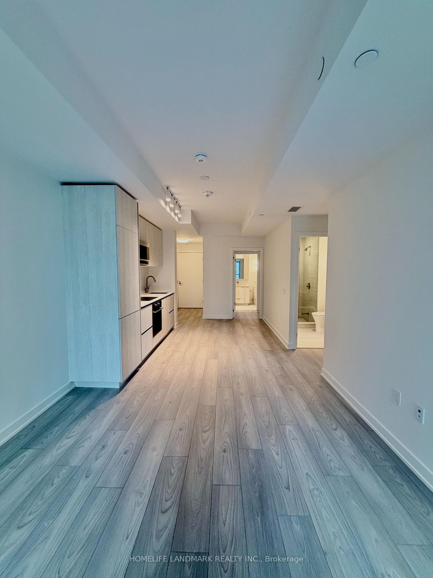110 Broadway Avenue Unit 1202 photo 5