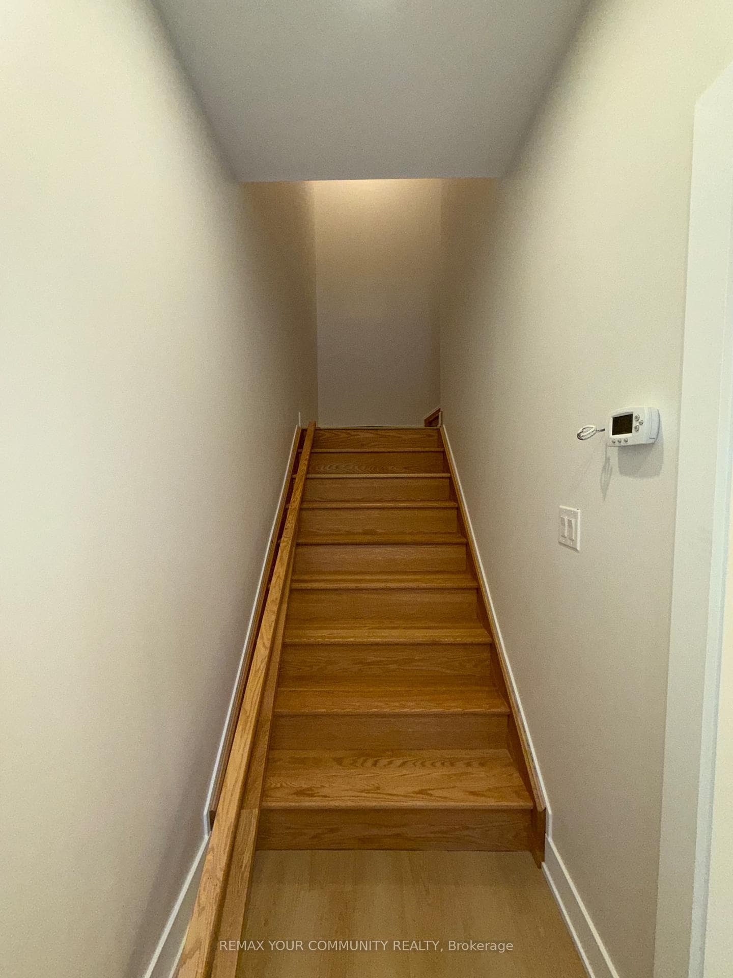 19 Cousins Drive Unit 1 photo 8