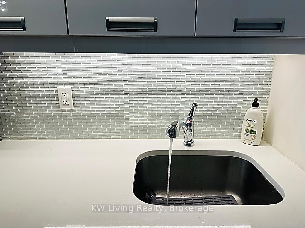 99 John Street Unit 3902 photo 13