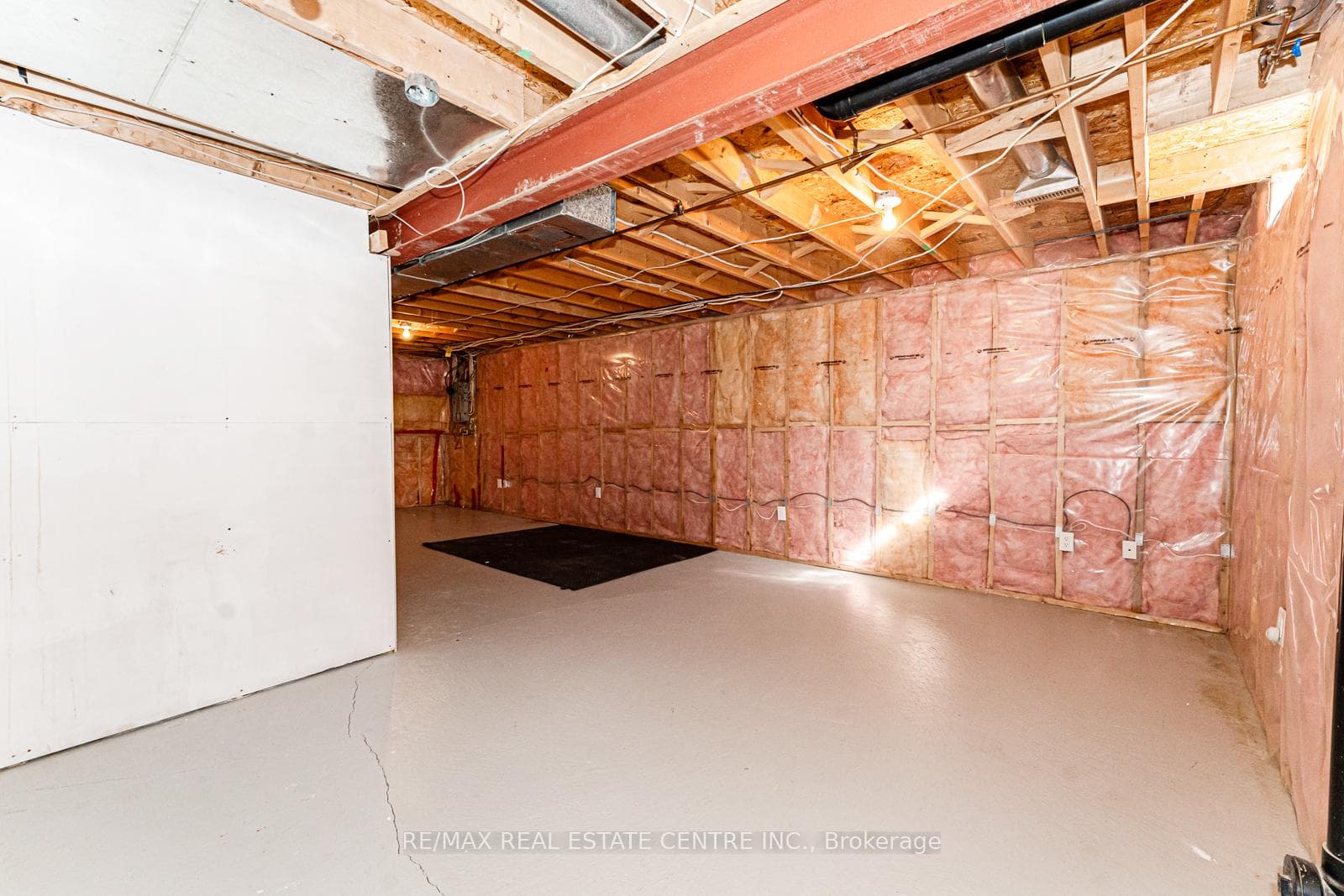 3248 Dovetail Mews photo 24
