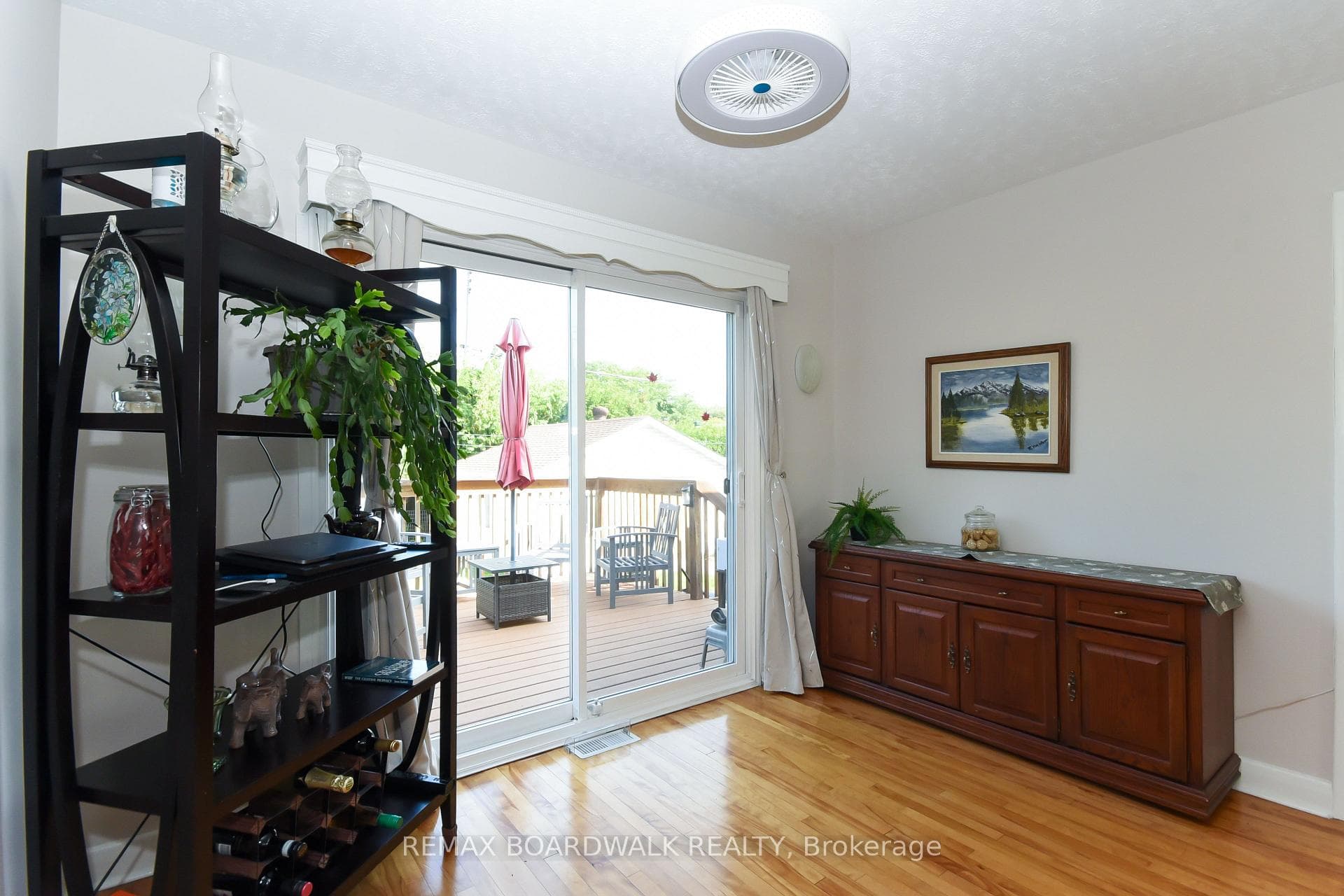 323 Fullerton Avenue photo 16