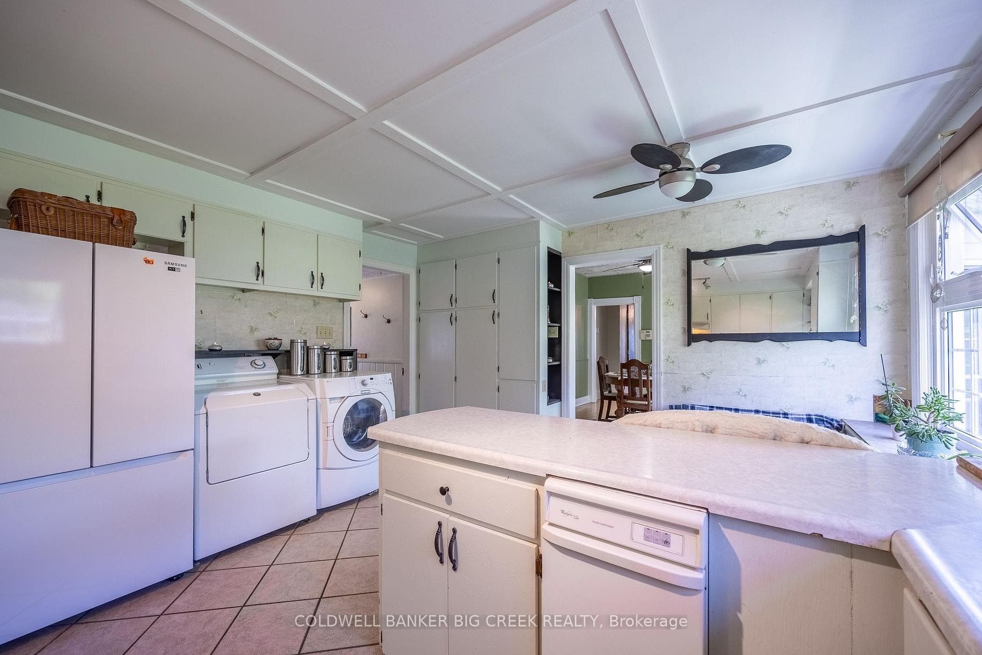 main floor kitchen