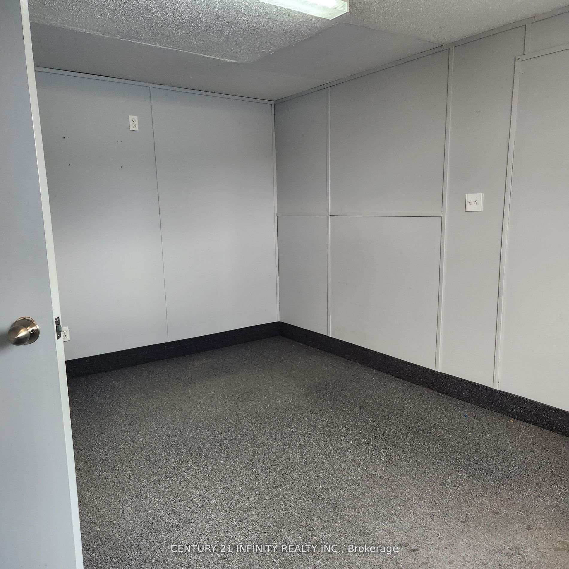 1019 Nelson Street Unit 10 photo 2