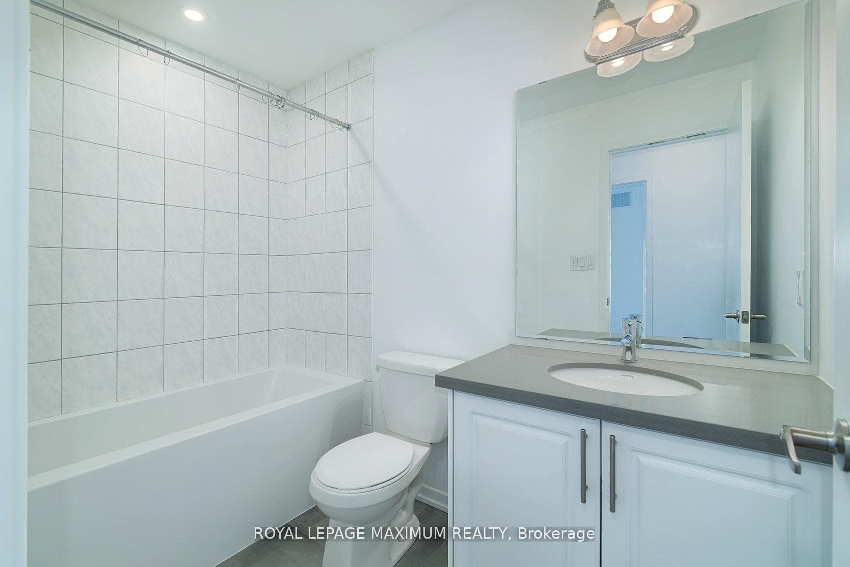 1383 Brandenton Path photo 34