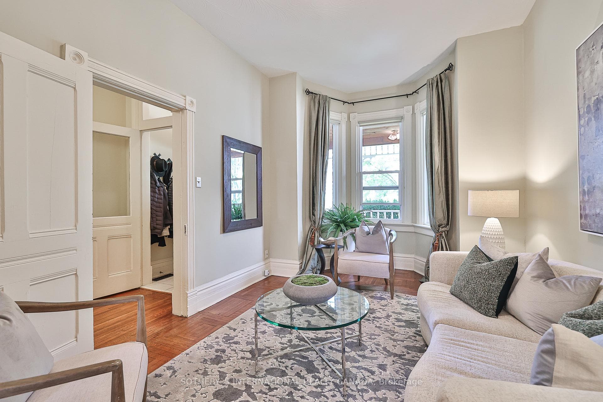 125 Lippincott Street photo 7