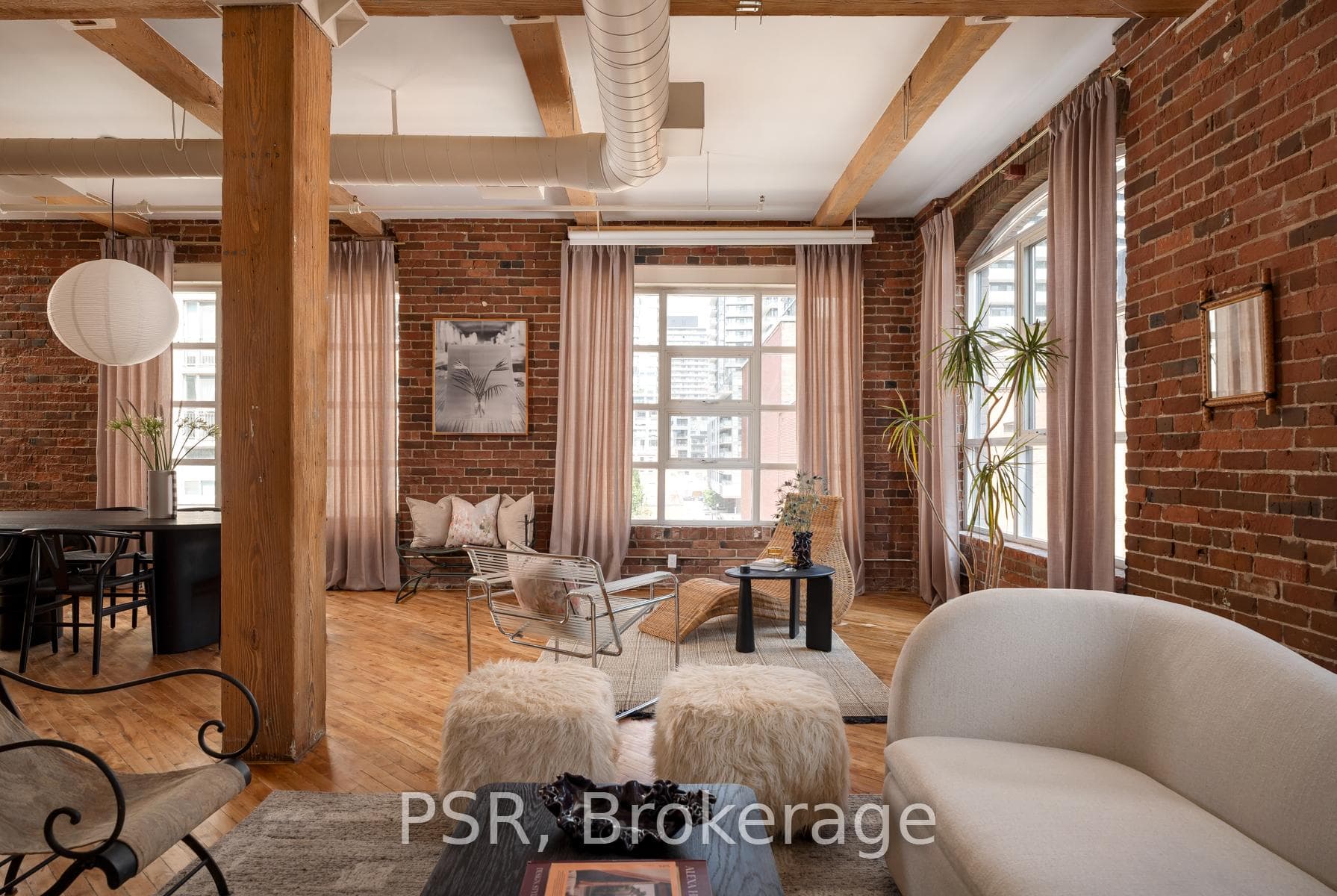 90 Sherbourne Street Unit 407 photo 1