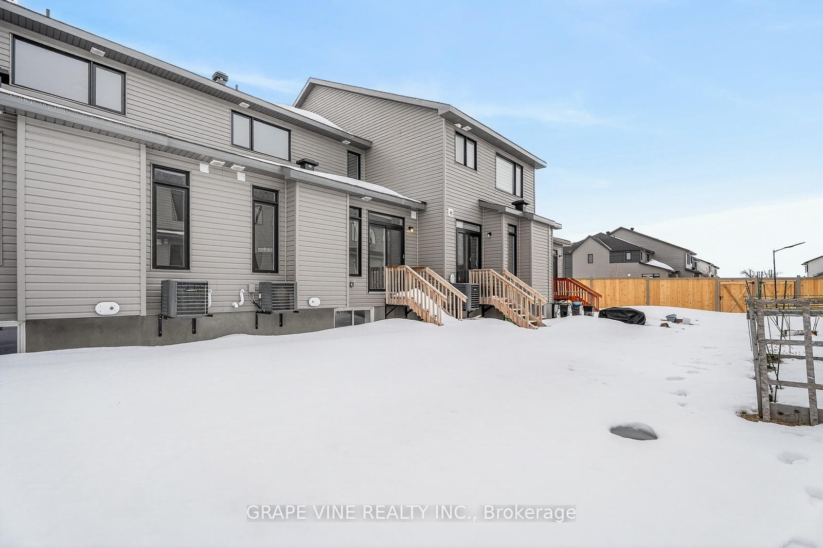 144 Sencha Terrace photo 32