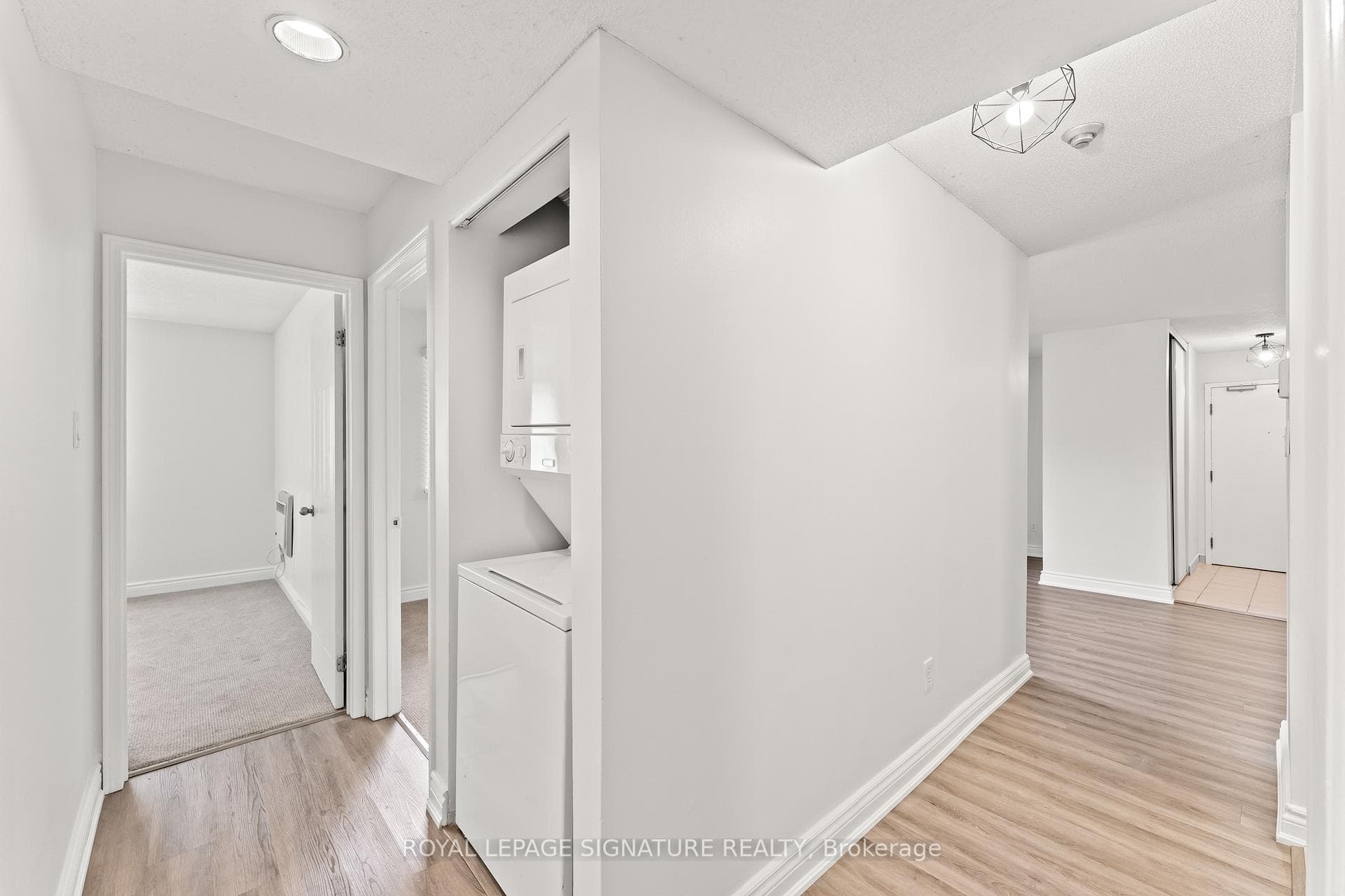 1492 Pilgrams Way Unit 1112 photo 31