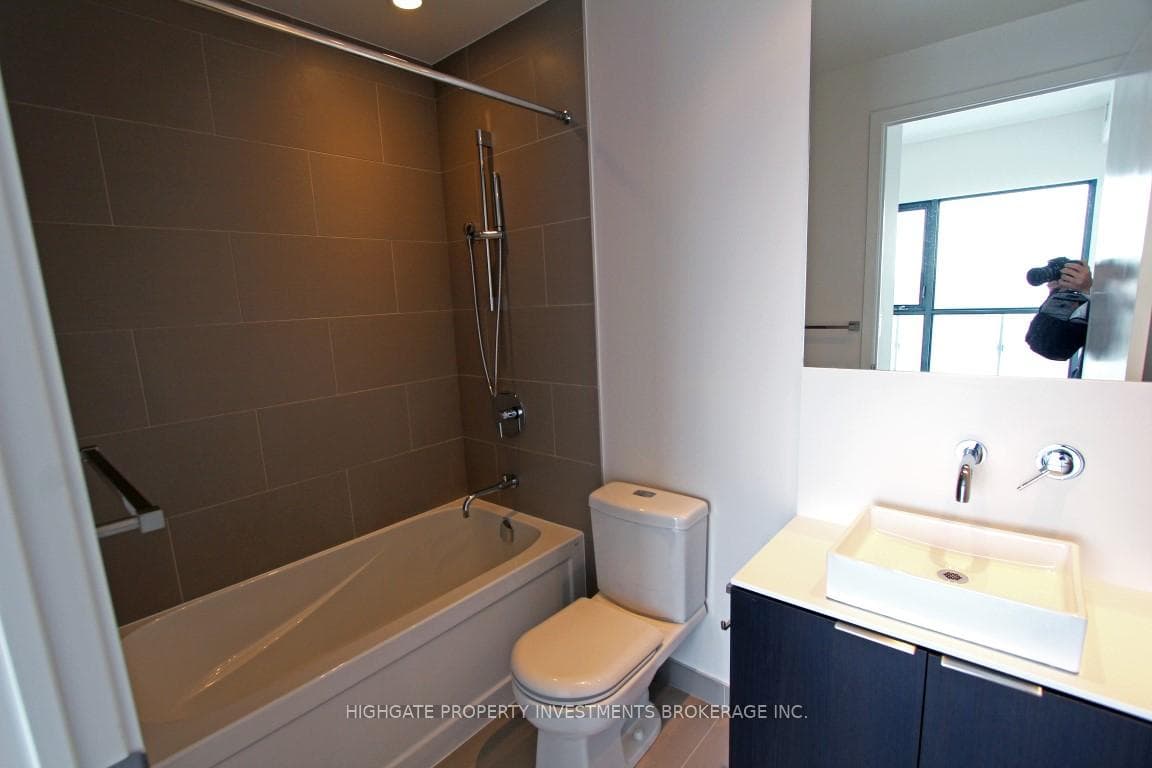 159 Dundas Street Unit 2708 photo 6