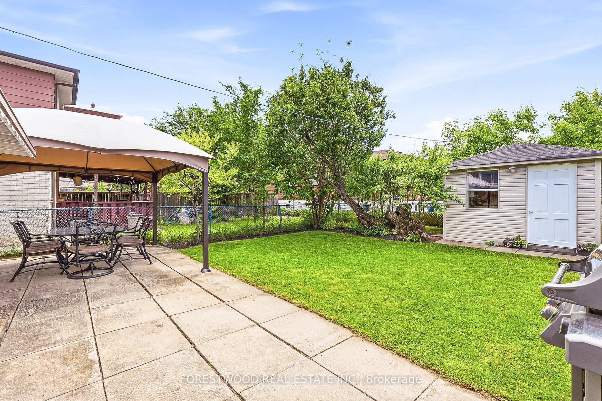 69 Surbray Grove photo 44
