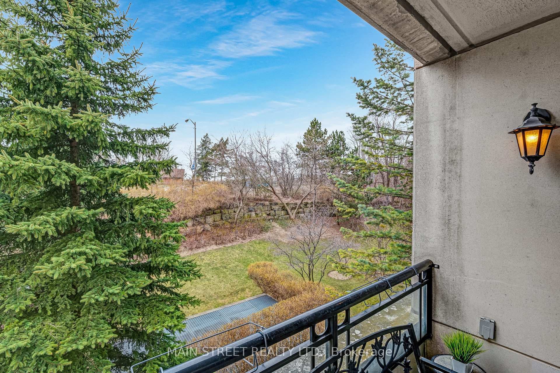 18 William Carson Crescent Unit 318 photo 28