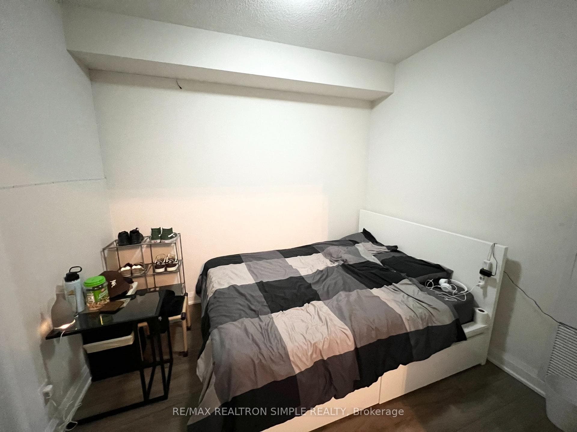 28 Uptown Drive Unit 707 photo 7