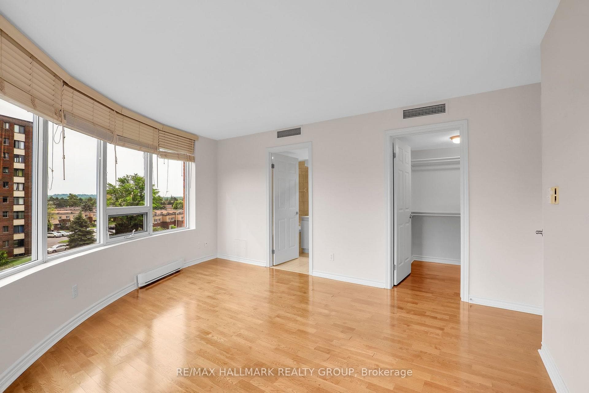 3105 Carling Avenue Unit 502 photo 20