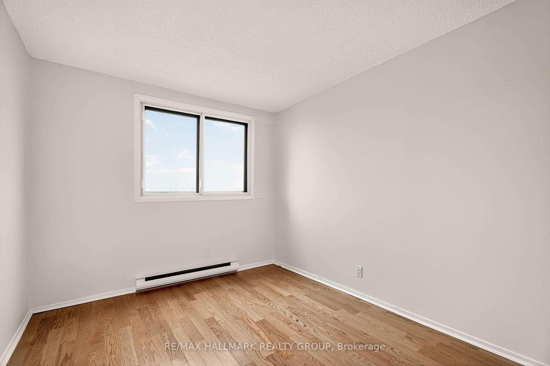 1195 Richmond Road Unit 1702 photo 32