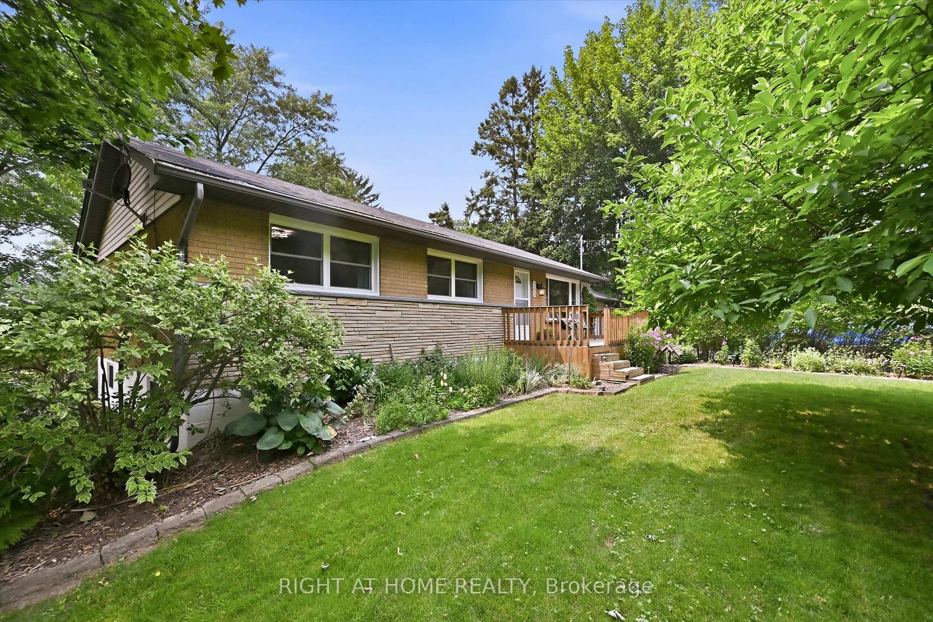 263 Weir's Lane photo 3