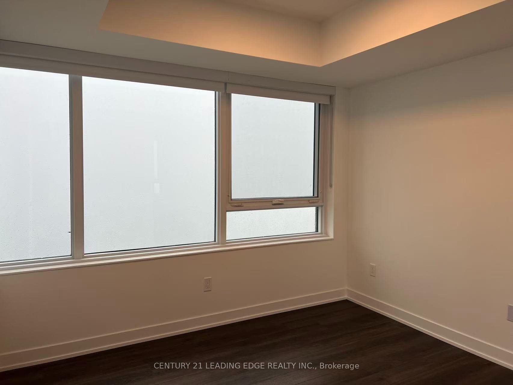 609 Sherbourne Street Unit 3204 photo 15