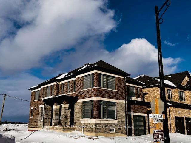 52 Butler Boulevard photo 3