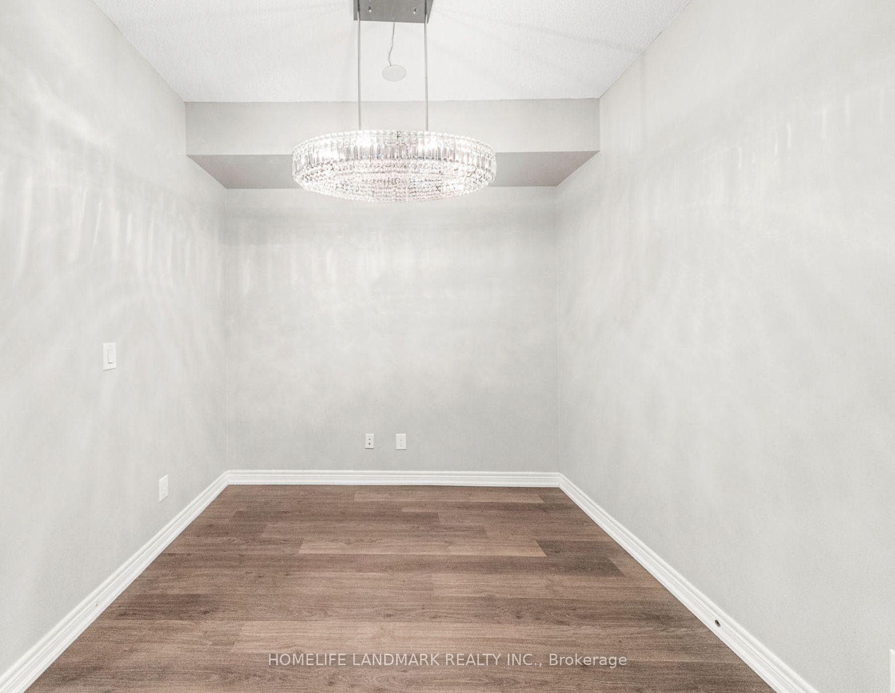 9245 Jane Street Unit 1212 photo 7
