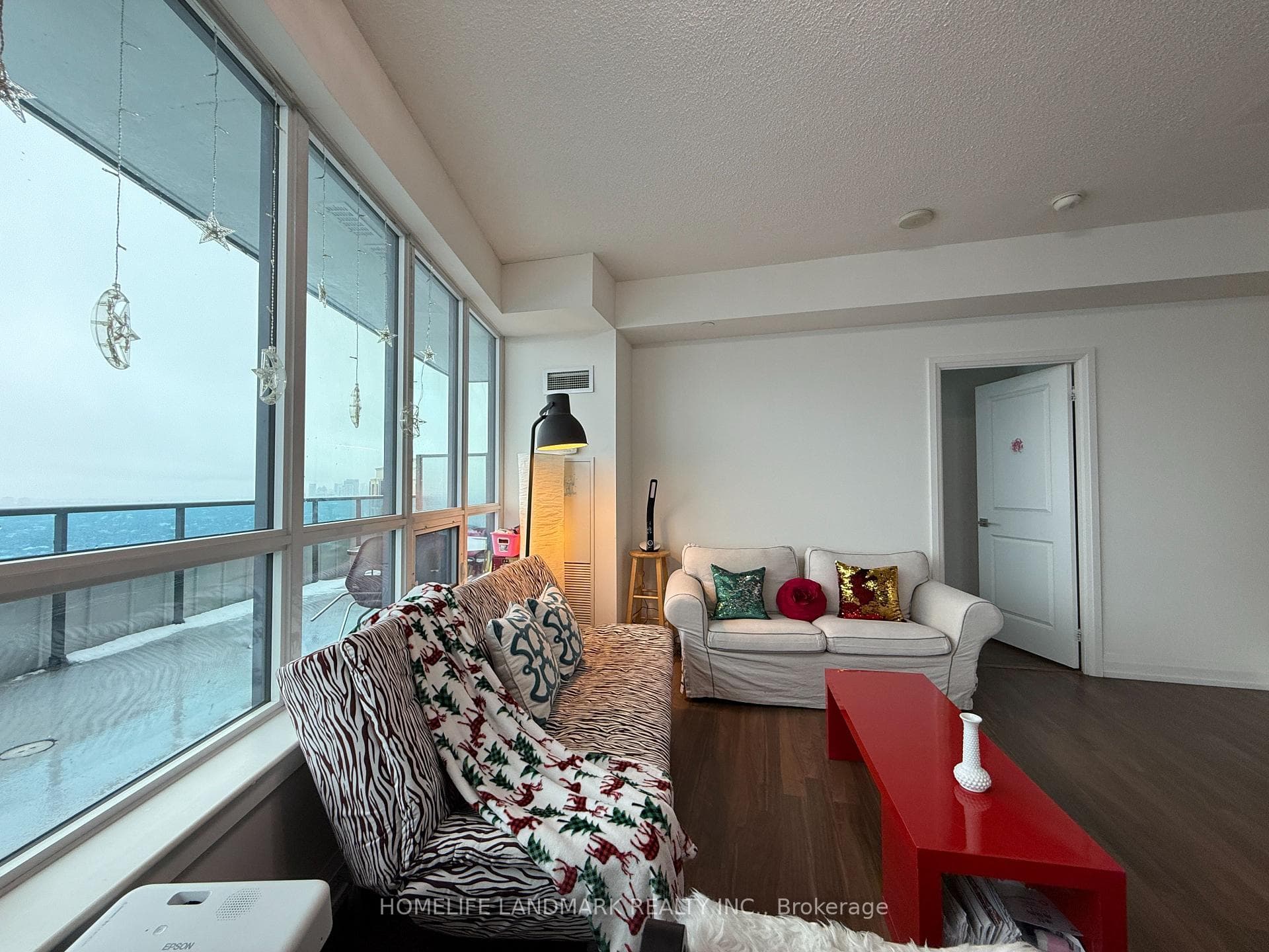7161 Yonge Street Unit Lph1-15 photo 18