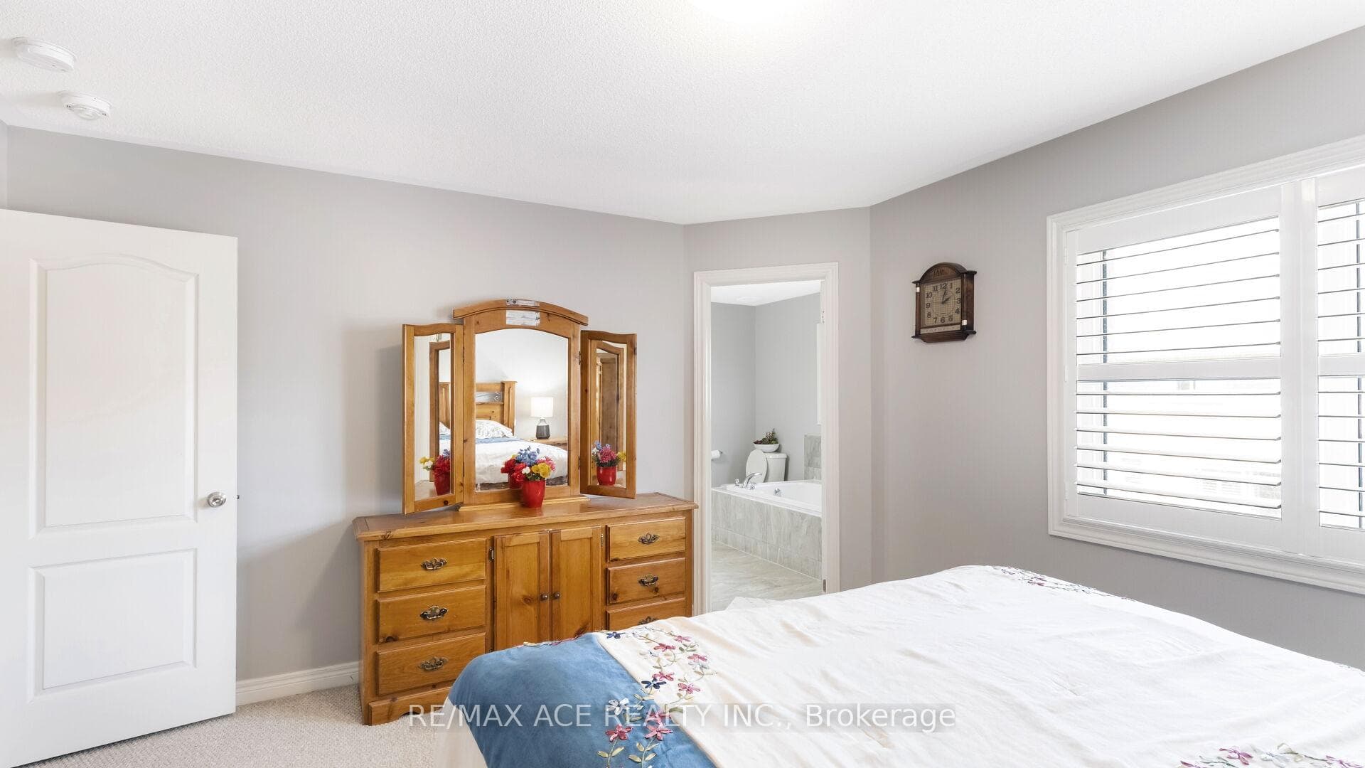 411 Windfields Farm Drive Unit MAIN photo 21