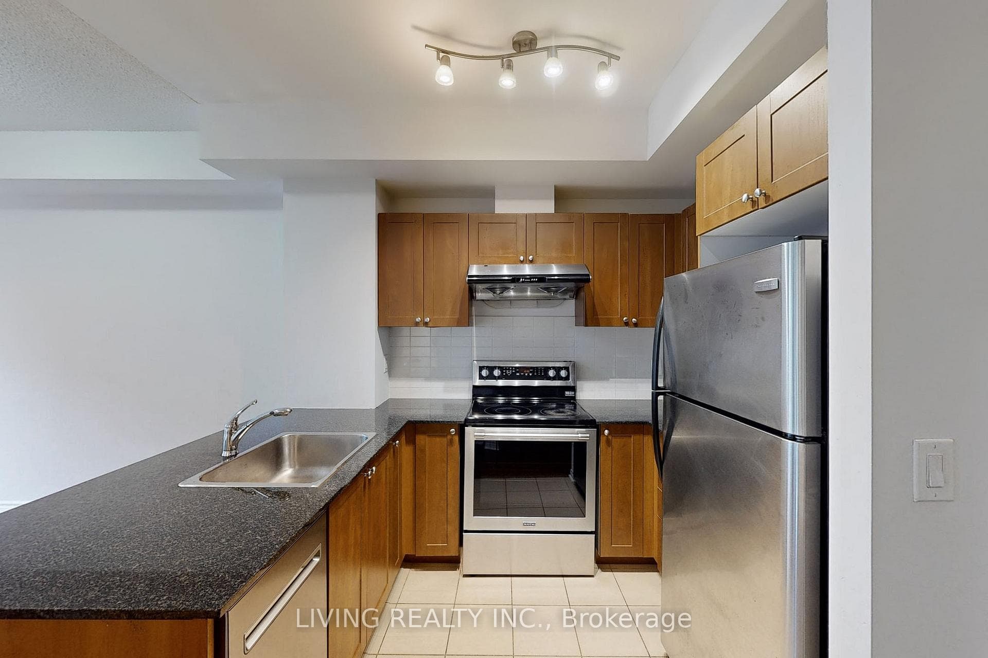 385 Prince of Wales Drive Unit 617 photo 12