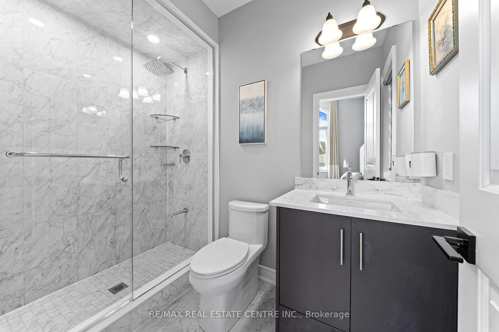 70 Appleyard Avenue photo 42