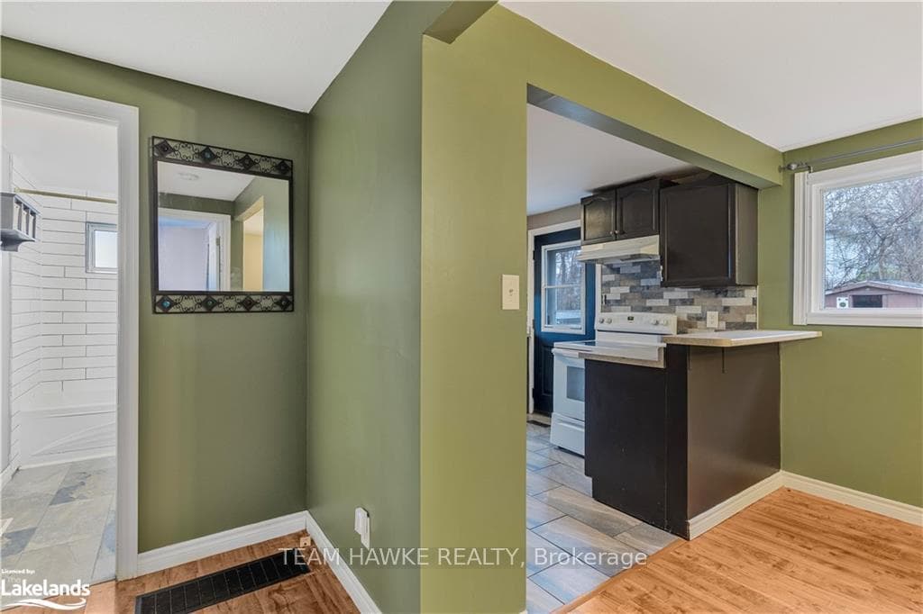 755 Birchwood Drive photo 8