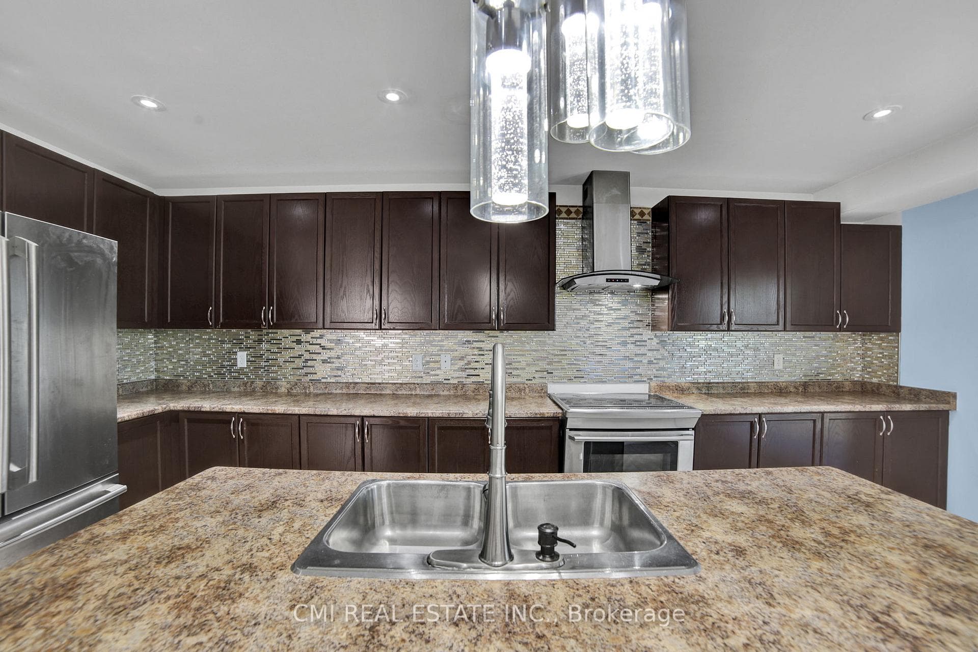 1218 Leslie Drive photo 16