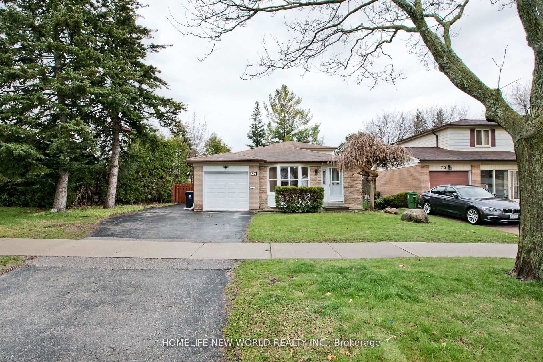 77 Aspenwood Drive photo 1
