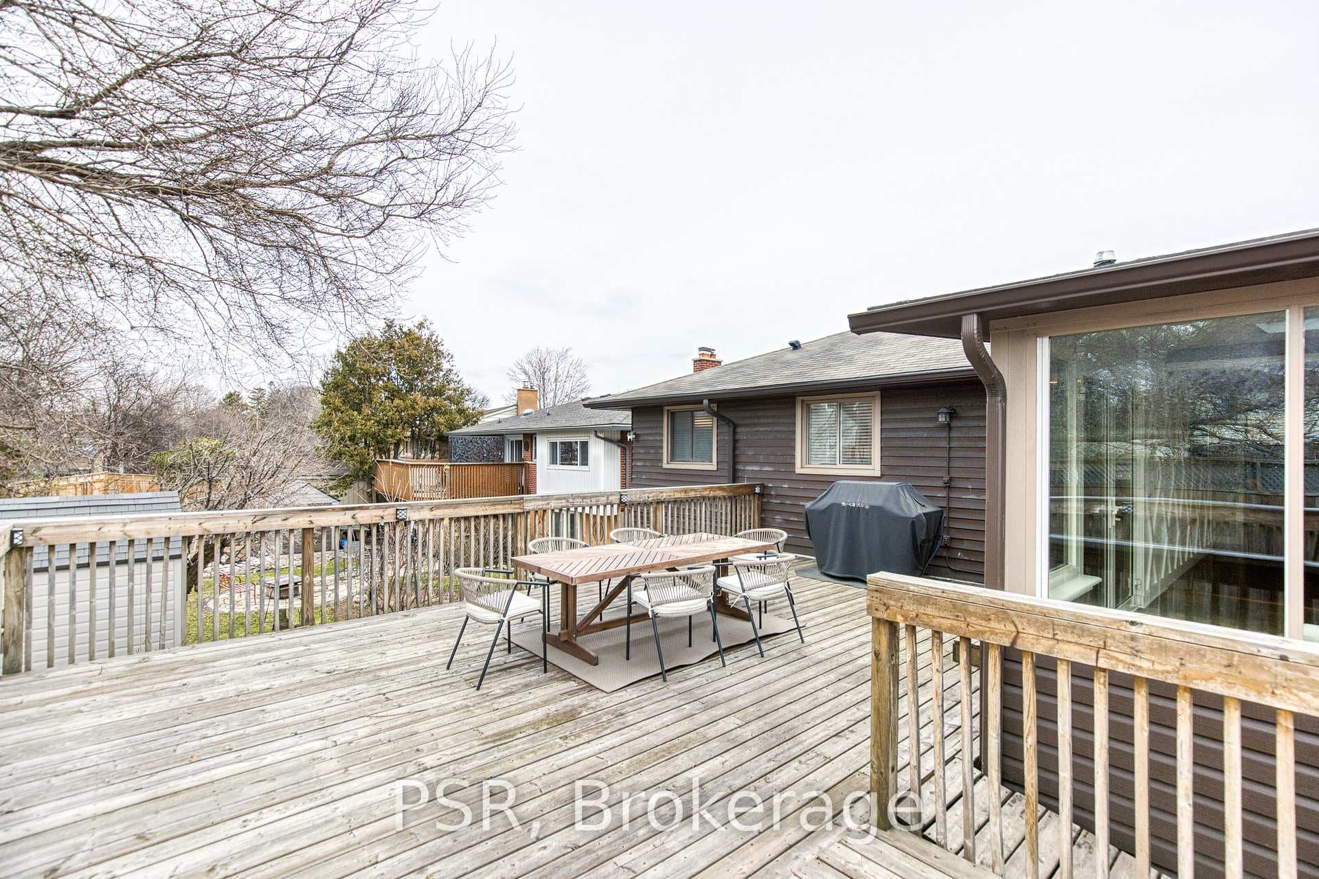 24 Burbank Road photo 48