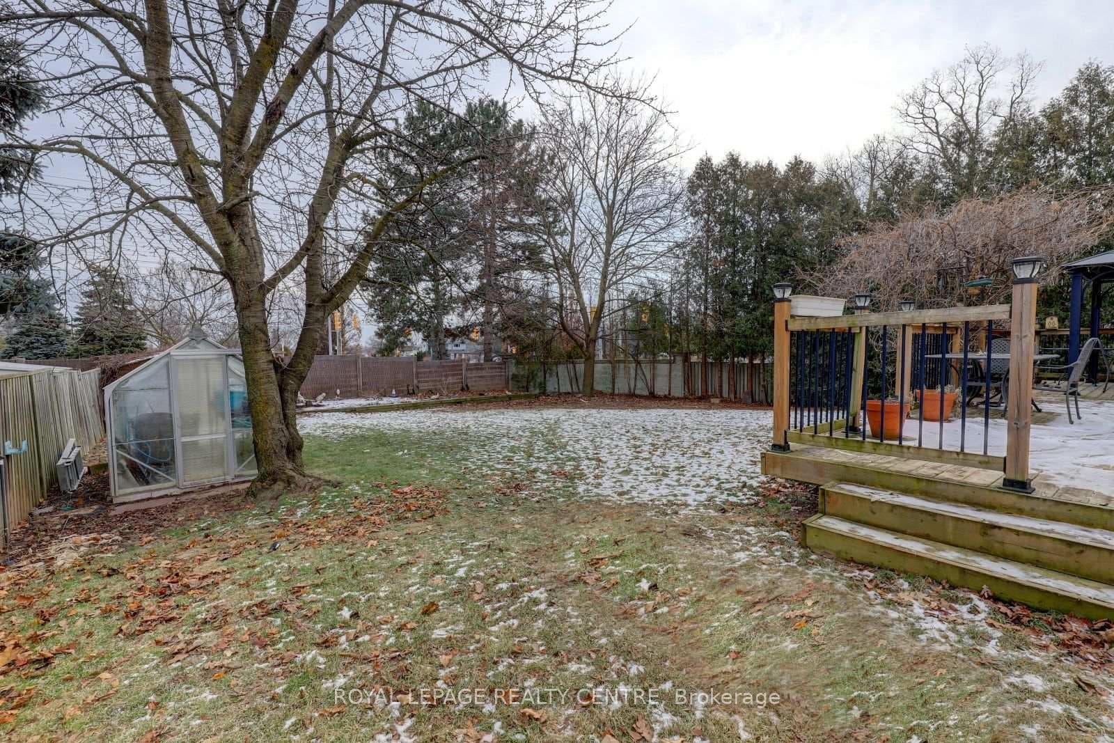 3200 Hazelwood Avenue photo 38