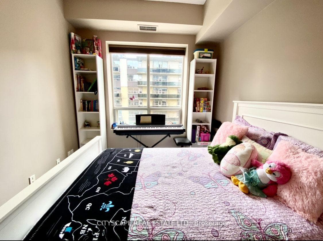 188 Redpath Avenue Unit PH1 photo 8