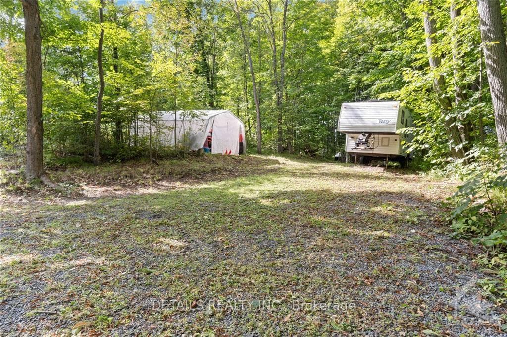 62 LECKIE Lane photo 25