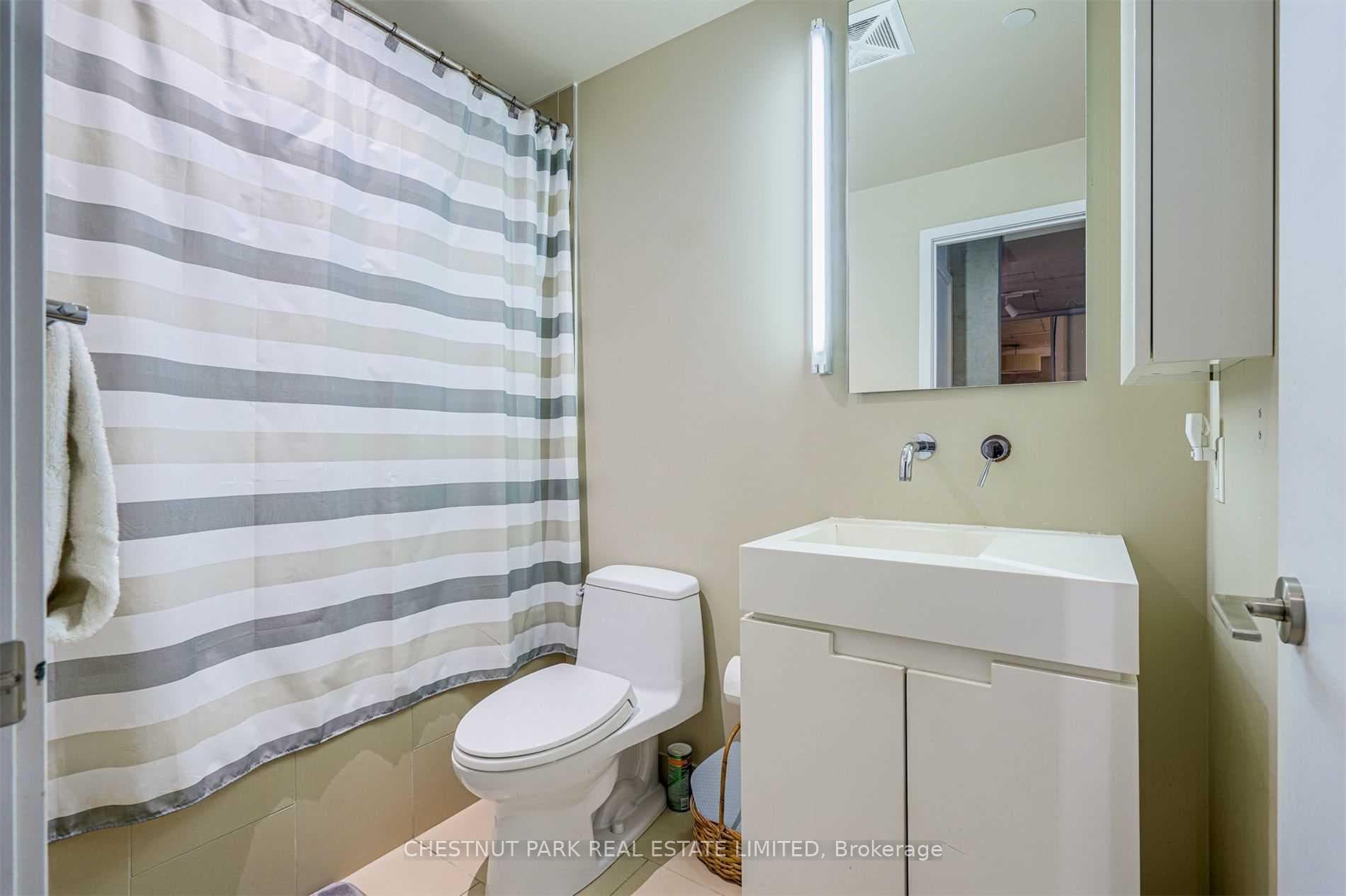 25 Oxley Street Unit 709 photo 8