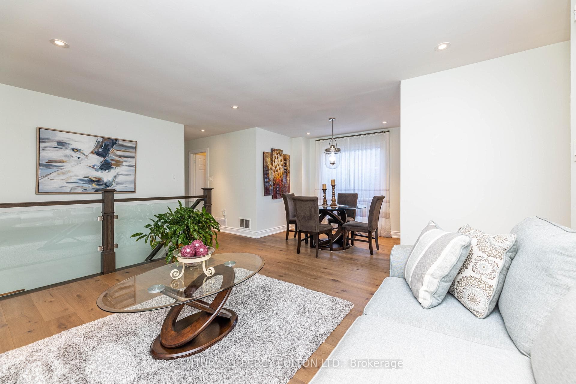 93 Delaney Drive photo 11