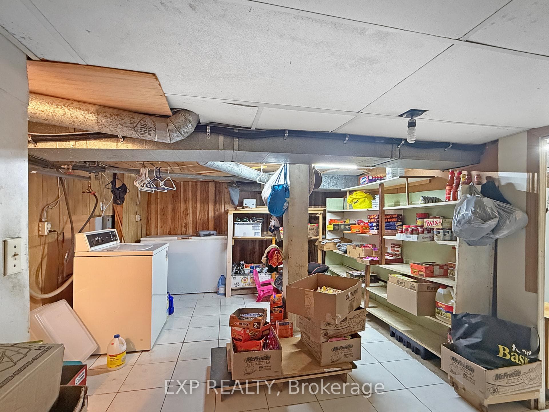 511 Quebec Street photo 11