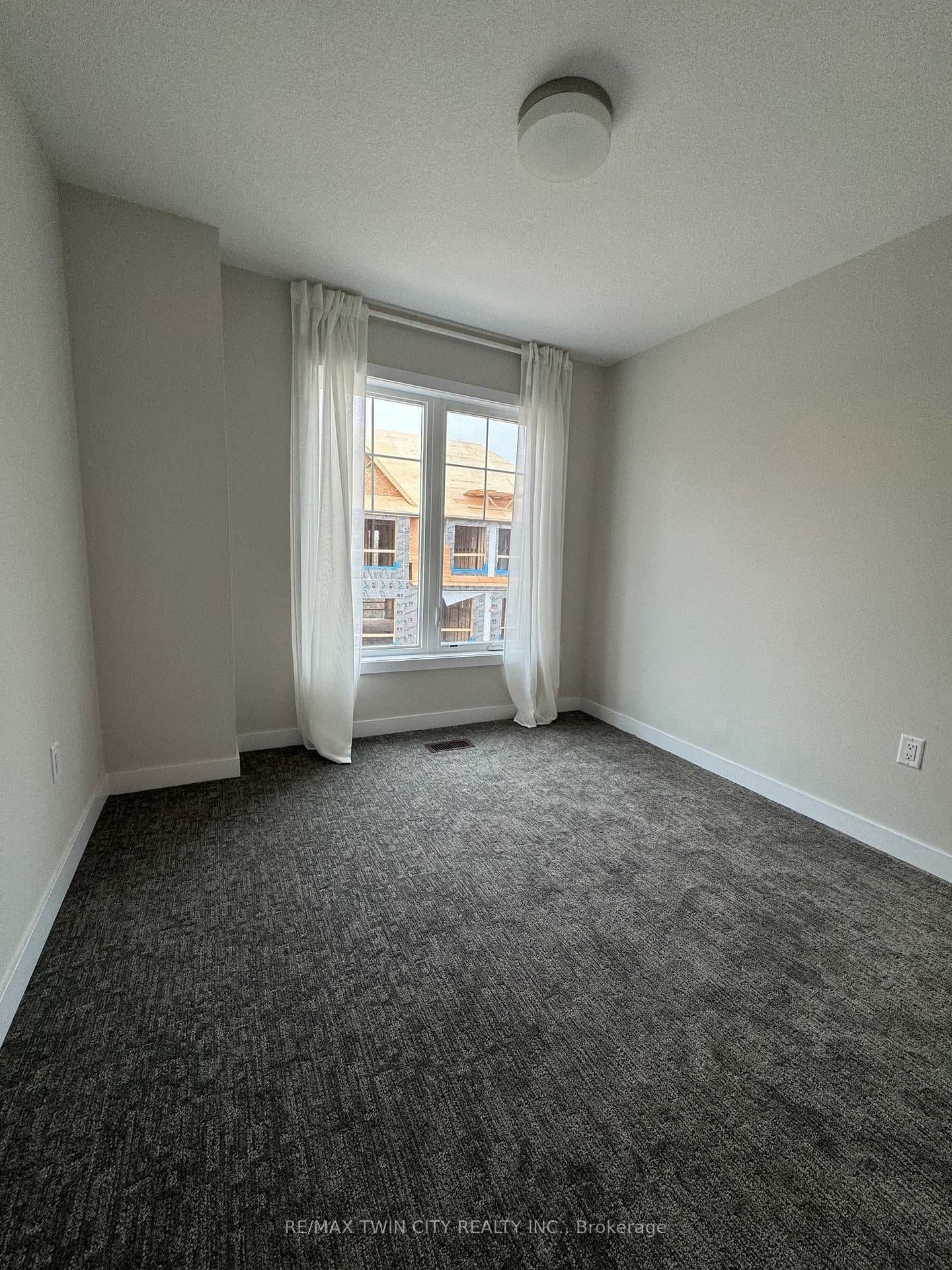 25 Folcroft Street photo 15