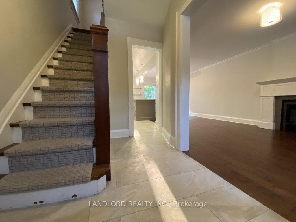 22 Lorindale Avenue photo 14