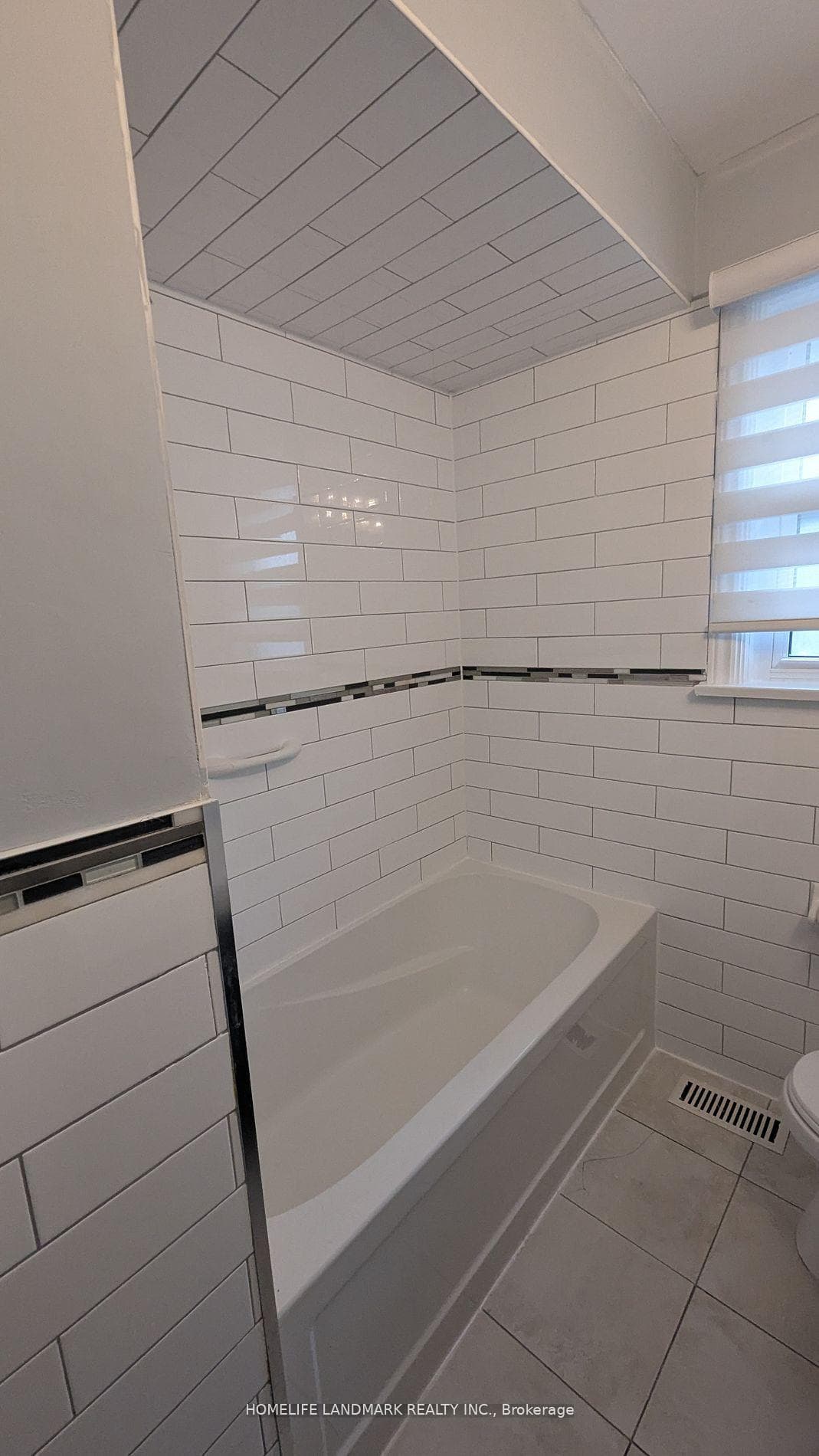 3 Chopin Avenue photo 7
